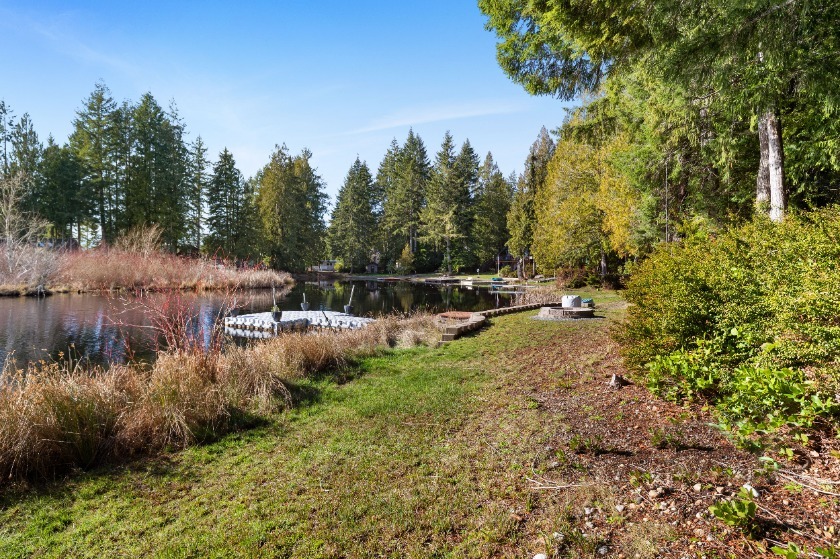 Lake Home on .8 acres, 105 feet of no bank waterfront - photo 5