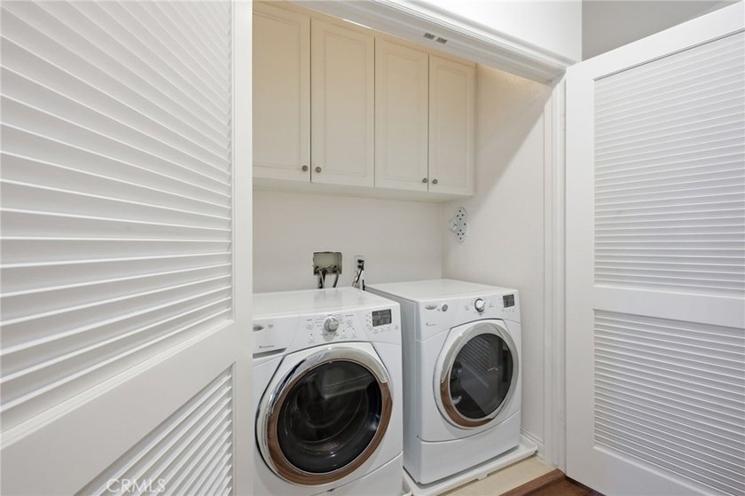 Fabulous location in downtown Huntington Beach-just 2 blocks to - photo 18