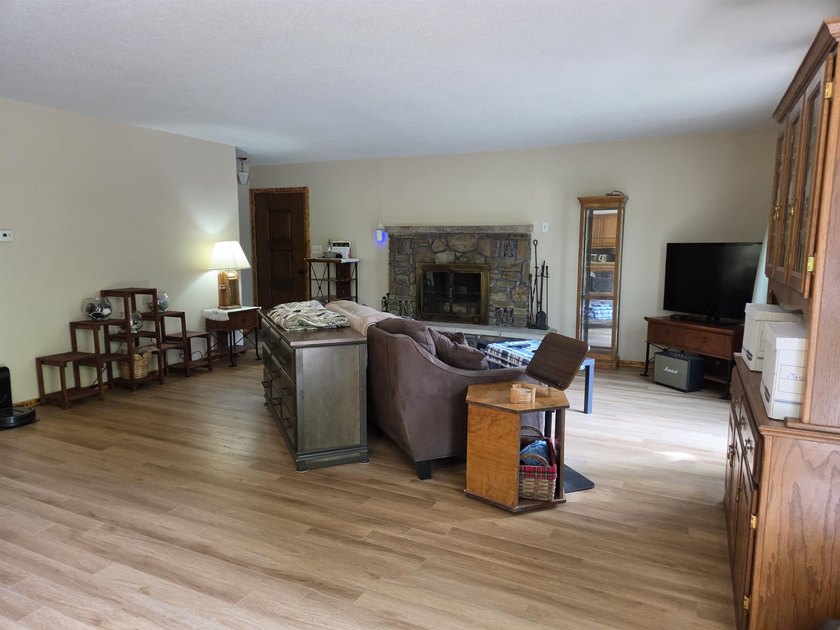 Lake Vagabond home with wraparound deck and patio. Privacy - photo 8