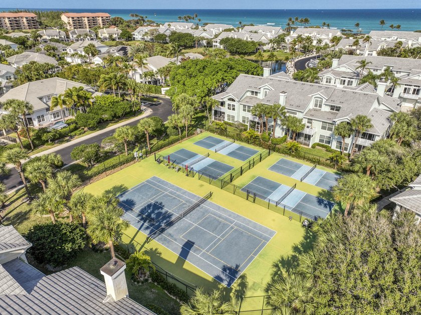 Sea Colony is a storybook coastal gated community in the heart - photo 3