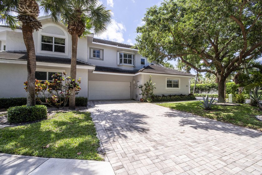 Sea Colony is a storybook coastal gated community in the heart - photo 5