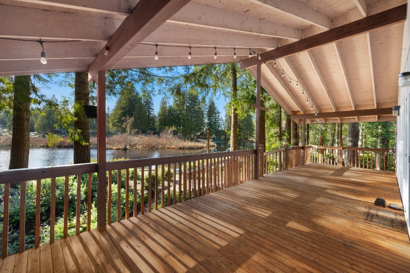 Lake Home on .8 acres, 105 feet of no bank waterfront - photo 11