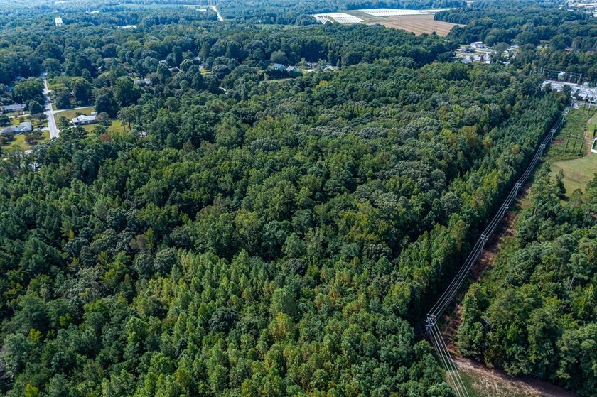10.04 acres located within the Town of Kilmarnock! This - photo 9