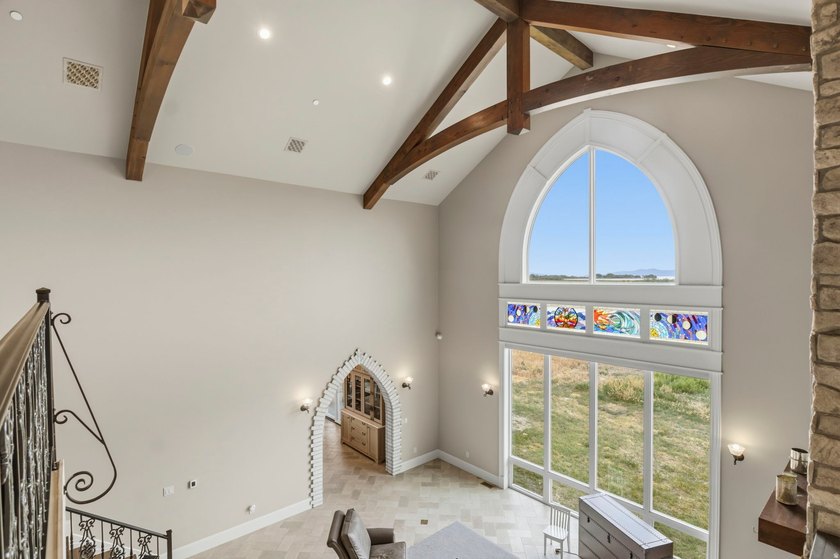 An exquisite custom estate where luxury, function, and serenity - photo 32