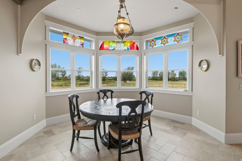 An exquisite custom estate where luxury, function, and serenity - photo 45