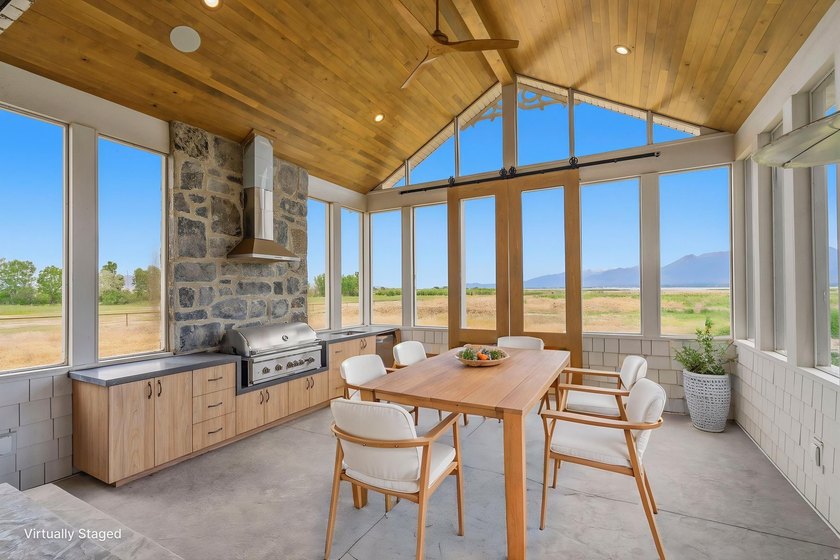 An exquisite custom estate where luxury, function, and serenity - photo 48