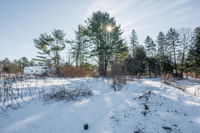 1.79A+- acres in desirable Rockport, ME with private ROW access - photo 50
