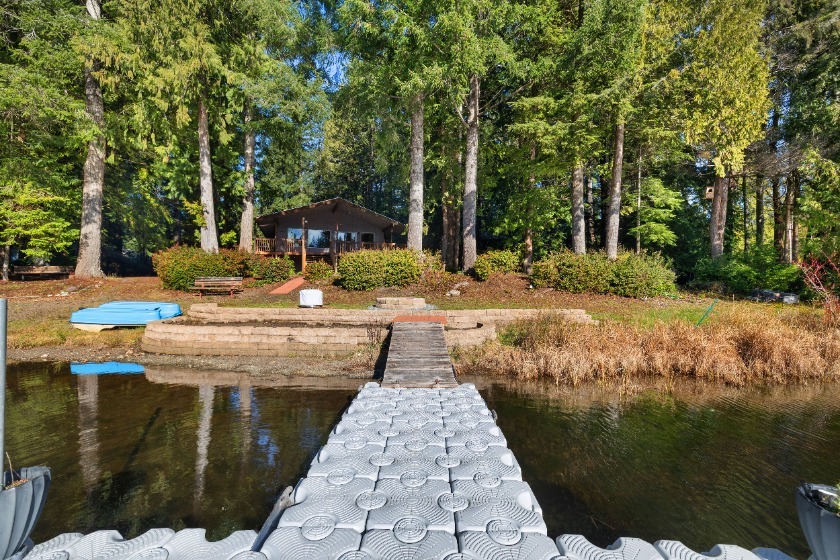 Lake Home on .8 acres, 105 feet of no bank waterfront - photo 8