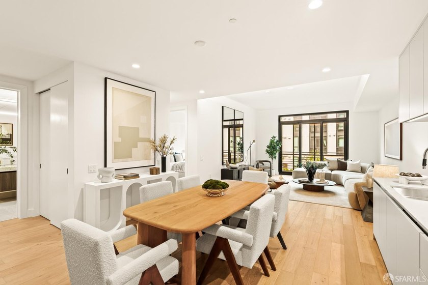 The Residences at Yerba Buena Island offer a rare opportunity to - photo 2