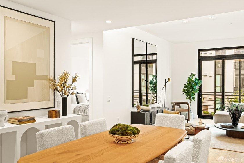 The Residences at Yerba Buena Island offer a rare opportunity to - photo 5