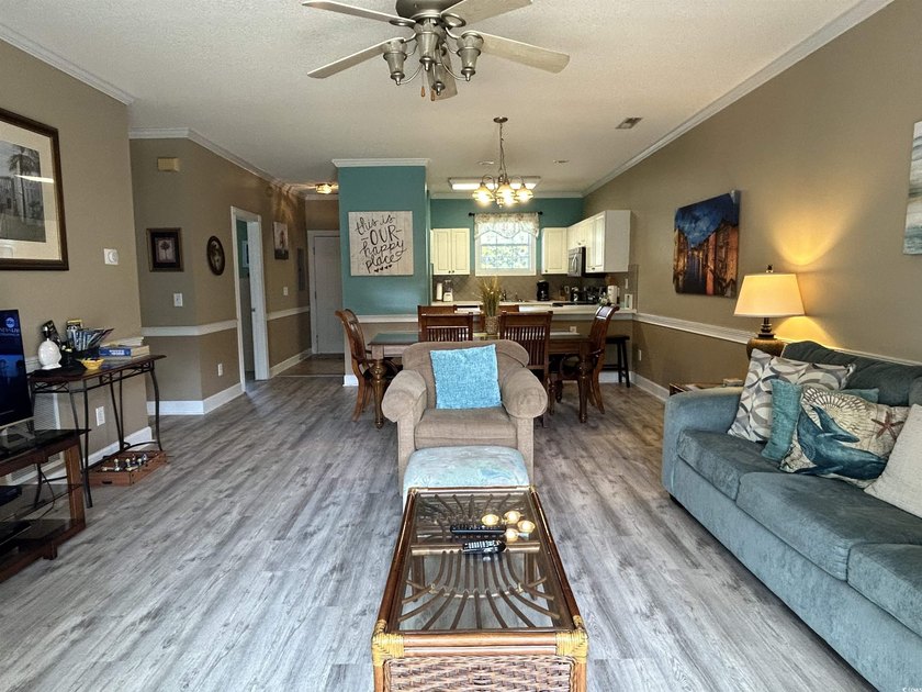 GORGEOUS REMODELED SECOND FLOOR TWO BEDROOM VILLLA IN - photo 10