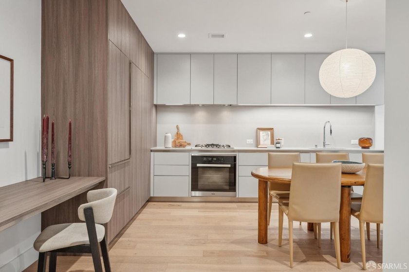 The Residences at Yerba Buena Island offer a rare opportunity to - photo 4