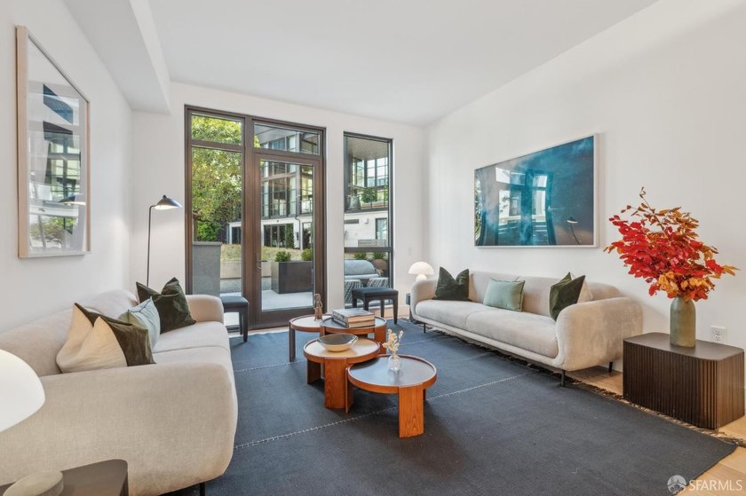 The Residences at Yerba Buena Island offer a rare opportunity to - photo 8