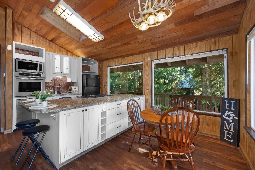 Lake Home on .8 acres, 105 feet of no bank waterfront - photo 17