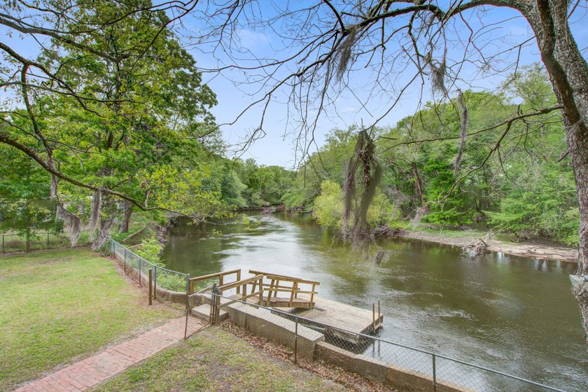 Fully renovated and ready to impress, this beautiful home at 93 - photo 7