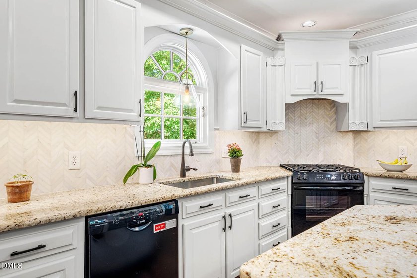 Experience the highly sought-after Lochmere lifestyle at 107 - photo 39