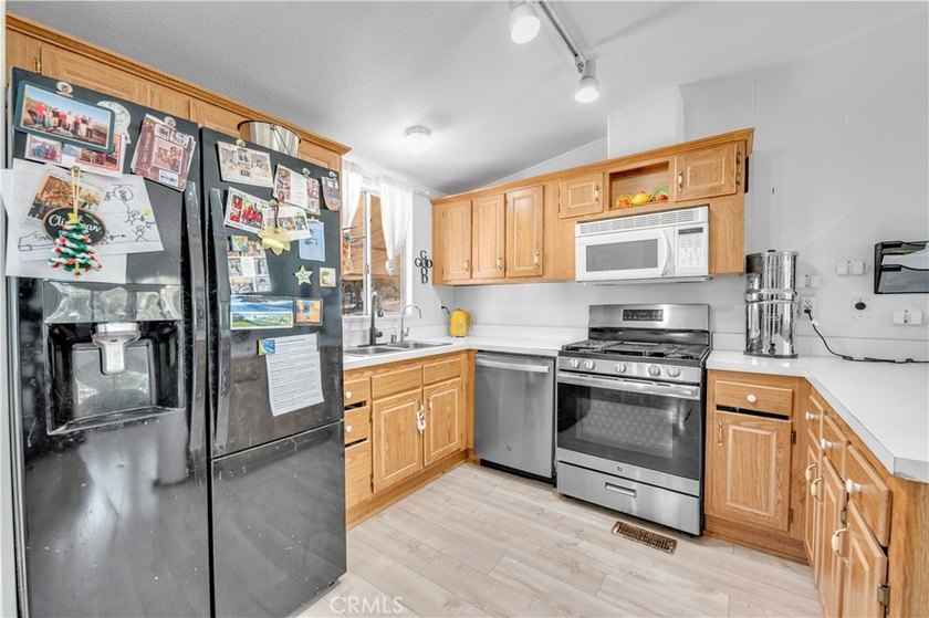 20681 Grand Ave - photo 11