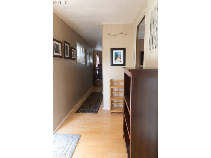 Welcome to this well kept 2 bedroom, 2 bathroom single-wide - photo 17