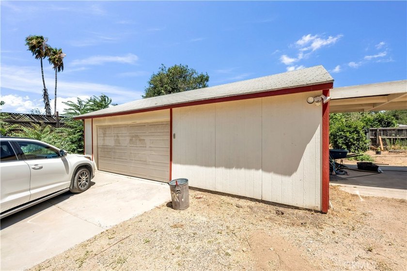 20681 Grand Ave - photo 33