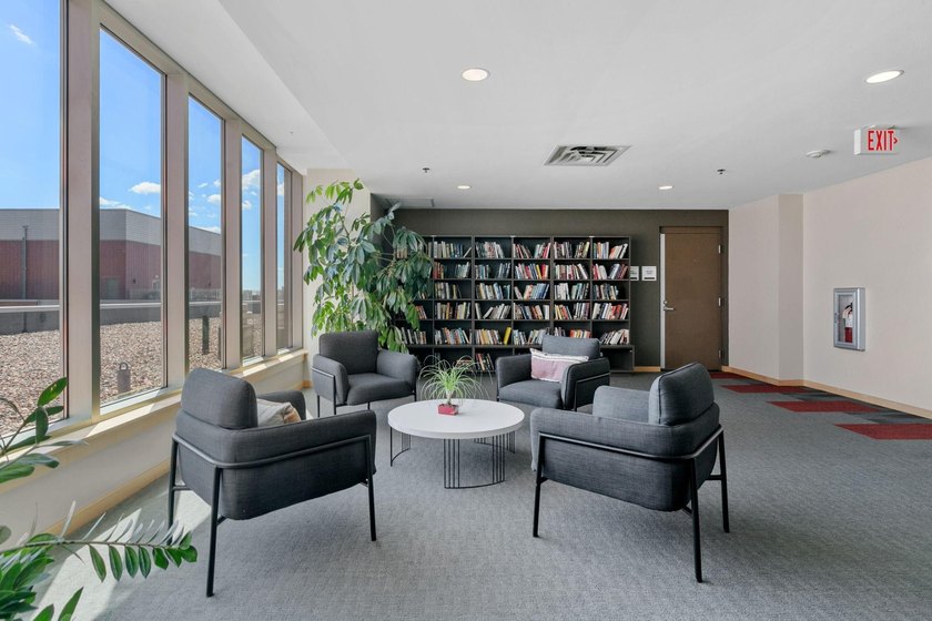 Enjoy the excitement of urban living in the heart of the Mill - photo 38