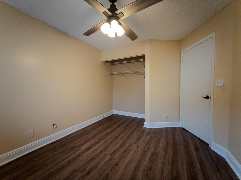 ACT FAST - waterfront, gated, investor-friendly! 2-story - photo 34