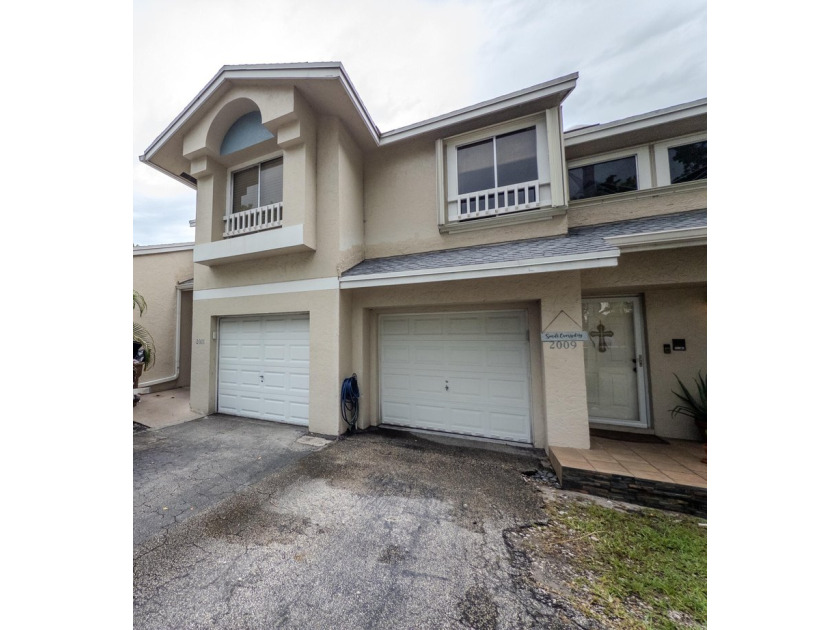 ACT FAST - waterfront, gated, investor-friendly! 2-story - photo 40