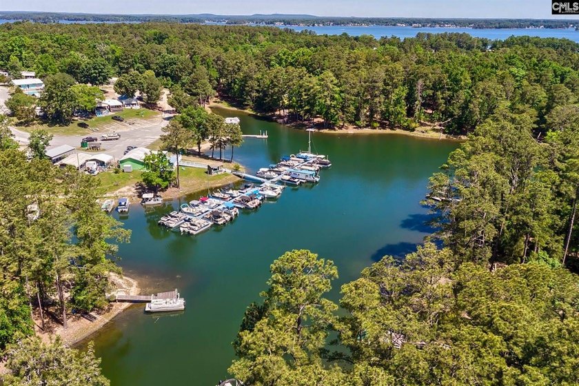 Rare multigenerational lake property on Lake Murray in Gilbert - photo 43