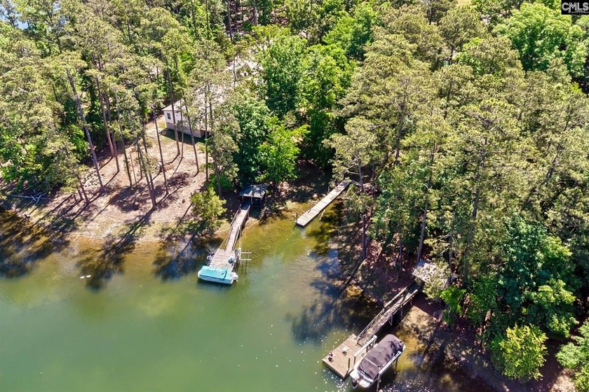 Rare multigenerational lake property on Lake Murray in Gilbert - photo 44