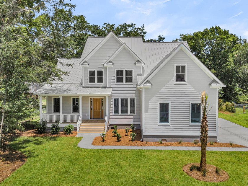 Experience the pinnacle of new construction luxury in this - photo 3