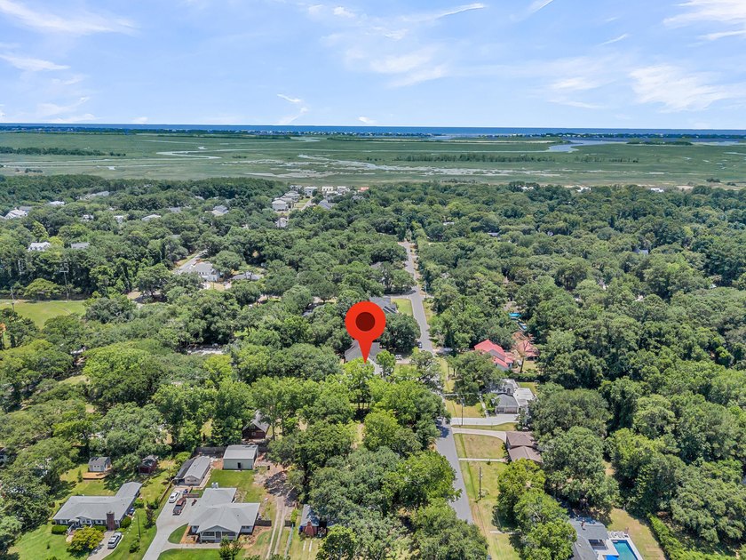 Experience the pinnacle of new construction luxury in this - photo 9