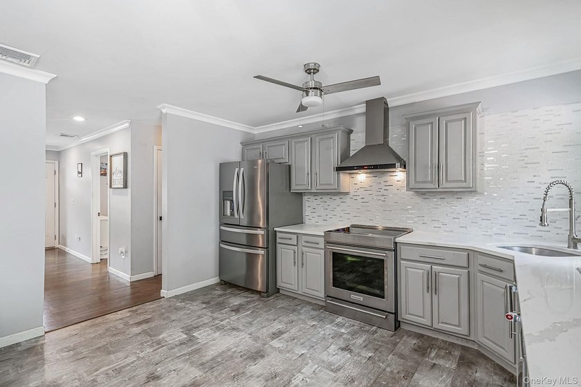 Welcome to 358 Tyler Avenue, Miller Place ! Find your next big - photo 7