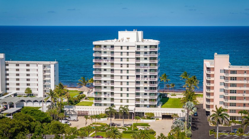 Experience the ultimate in oceanfront luxury with this rarely - photo 47