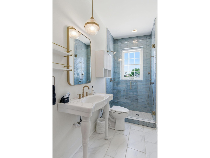 Fantastic luxury house-hack opportunity in the heart of Downtown - photo 10