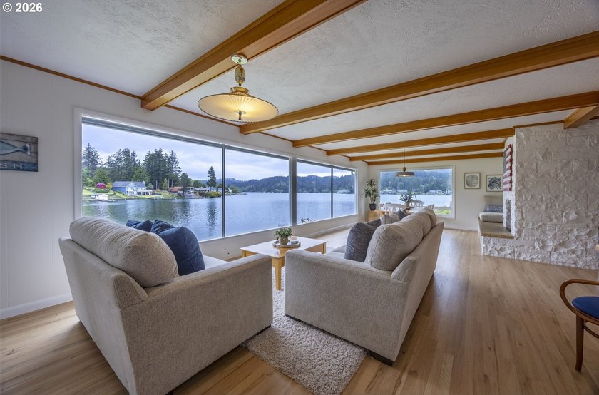 Enjoy this classic lakefront home with stunning views on the - photo 9