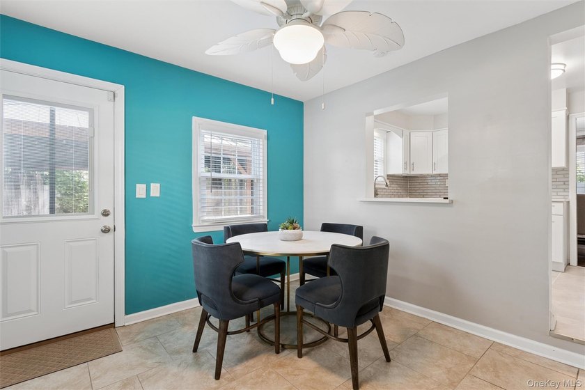 Welcome to this beautifully renovated 3-bedroom, 3-bath Colonial - photo 10