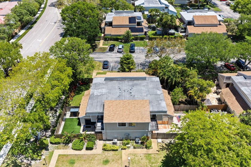 Best location in West Broward, Plantation to own this fee simple - photo 30