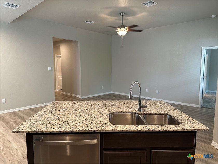 An OMEGA Home in Three Creeks which offers access to the - photo 9
