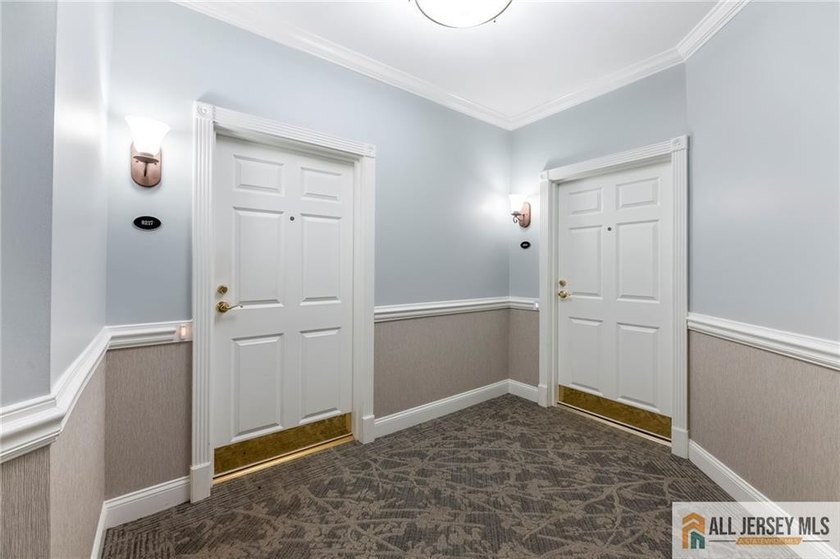 A must-see, this highly desirable 2nd floor Harrington model is - photo 3