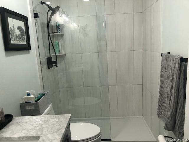 Looking For A New Place To Call Home. Enjoy All The Comforts of - photo 17