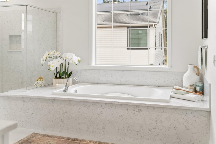 1502 Flagship Drive sits on a generous corner lot in Mare - photo 42