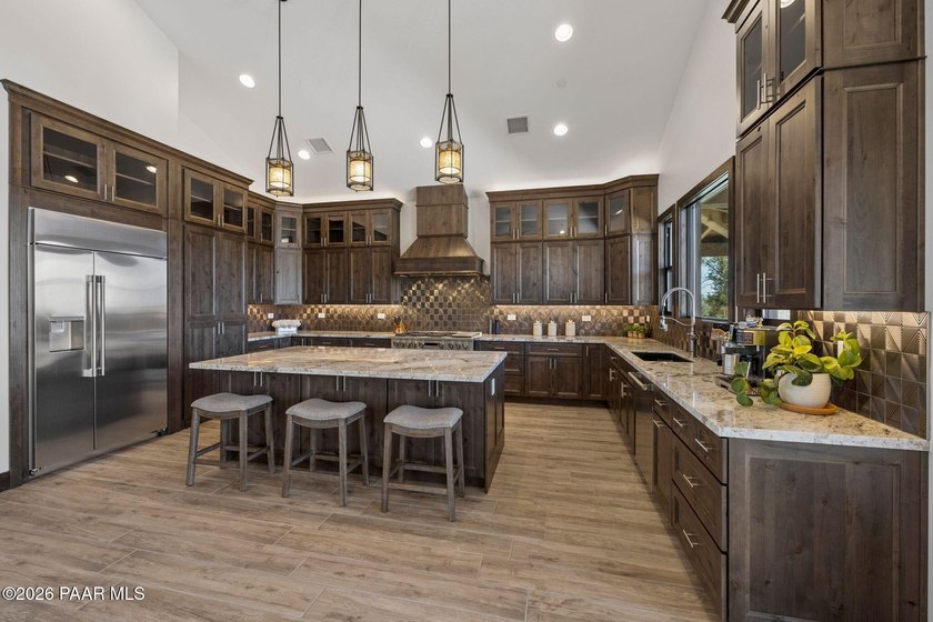 Welcome to your dream home in Cooper Hawk Ridge at Talking Rock - photo 20