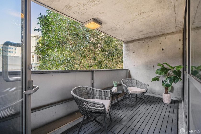 This architecturally notable live/work loft designed by Stanley - photo 22