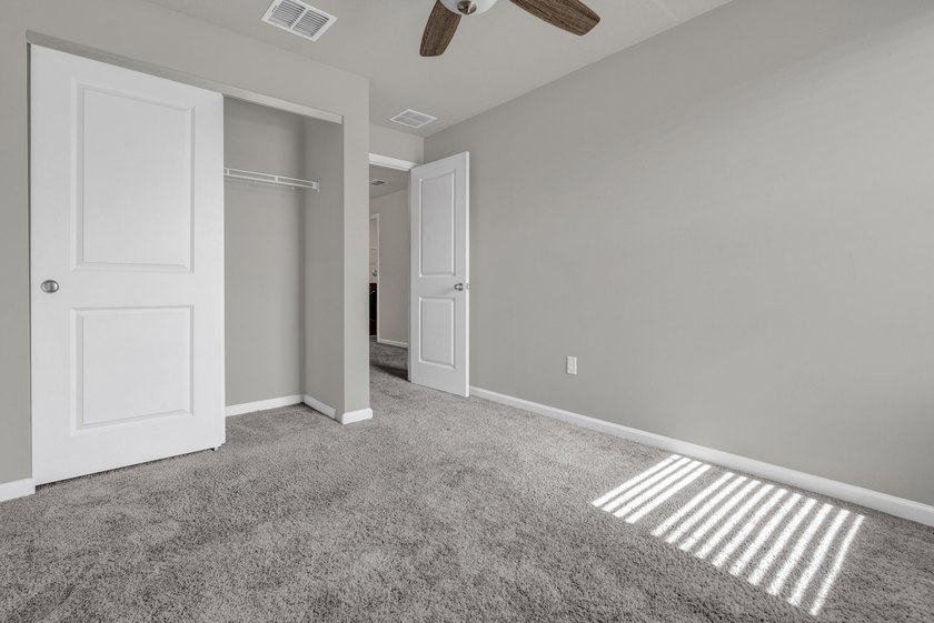 5659 Enclave Dr - photo 8
