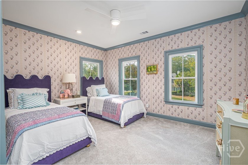 Welcome to this exceptional newer construction 4-bedroom, 5 - photo 38