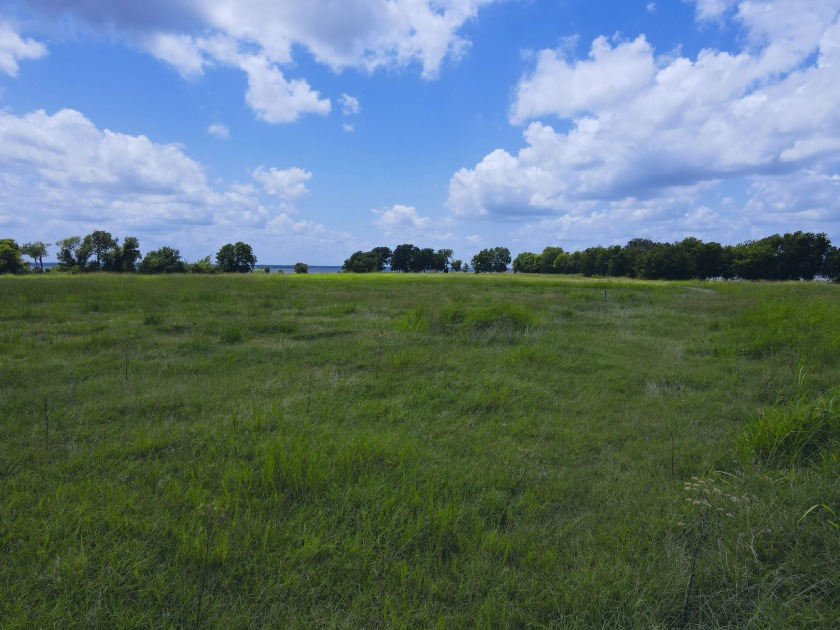 2.1 Waterfront Acres, Non HOA Gated Subdivision! - photo 10