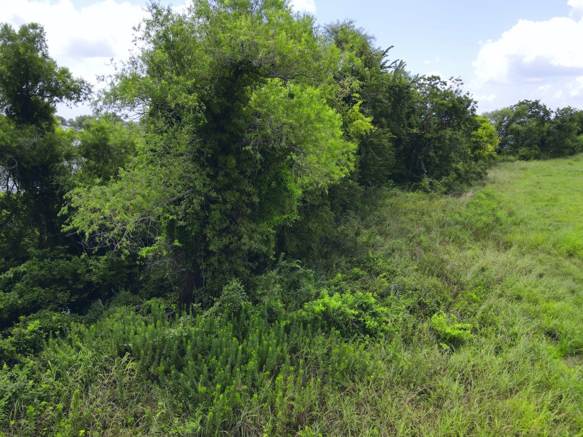 2.1 Waterfront Acres, Non HOA Gated Subdivision! - photo 28