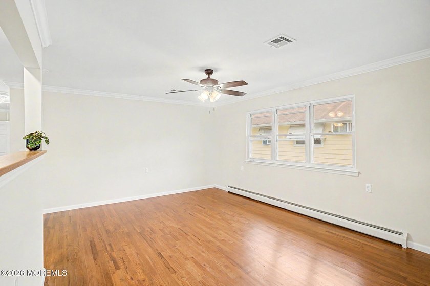 THIS HOME IS STUNNING!! EVERYTHING IS BRAND NEW AND ABSOLUTELY - photo 8