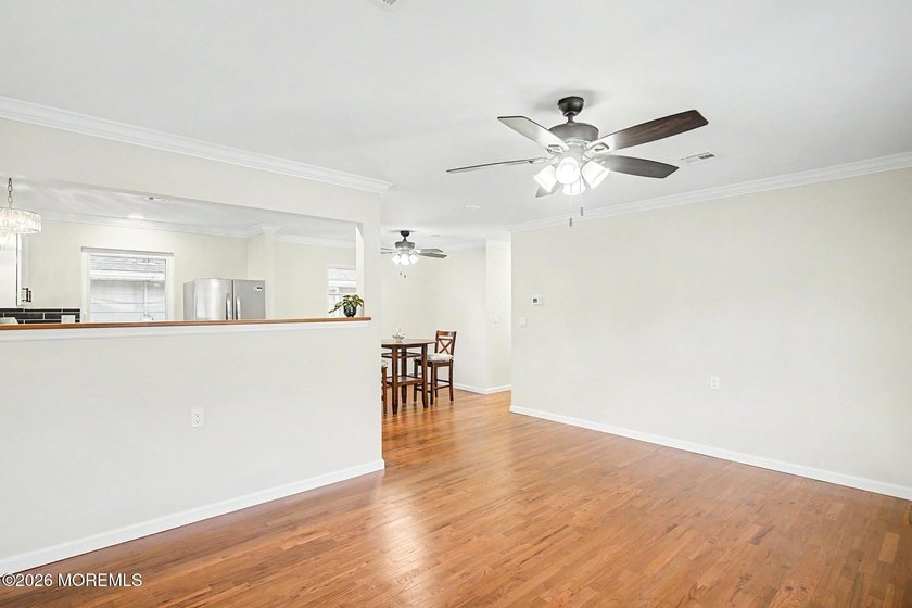 THIS HOME IS STUNNING!! EVERYTHING IS BRAND NEW AND ABSOLUTELY - photo 9