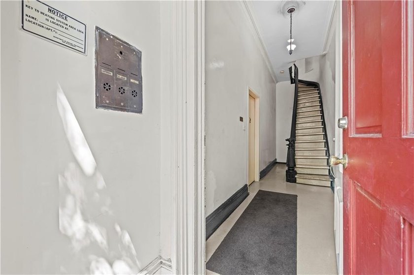 A Rare Corner Brownstone Opportunity in the Heart of Carroll - photo 12