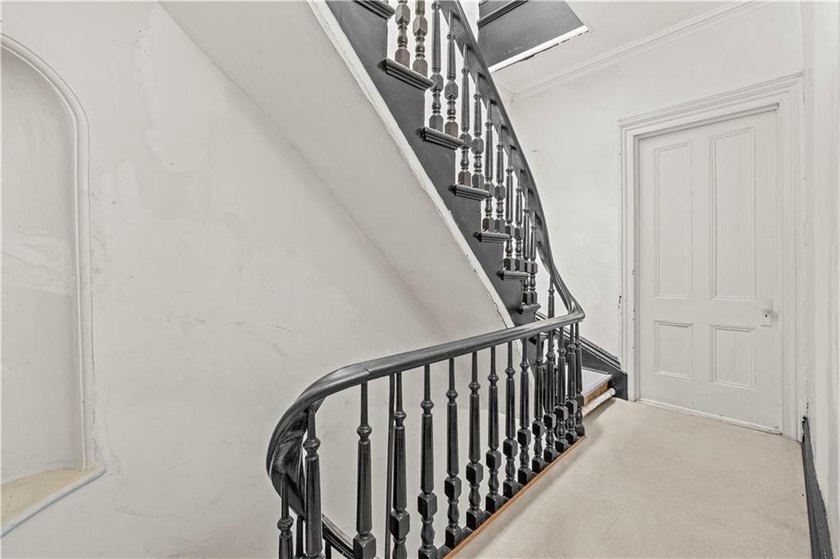 A Rare Corner Brownstone Opportunity in the Heart of Carroll - photo 17
